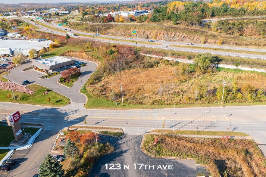 More Photos Of 213 17th, Wausau Land For Lease