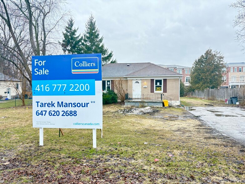 Primary Photo Of 1862 Liverpool, Pickering Land For Sale