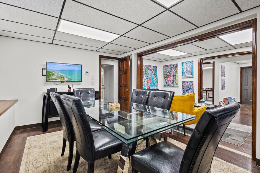 More Photos Of 108 N Depot Dr, Fort Pierce Office Residential For Lease