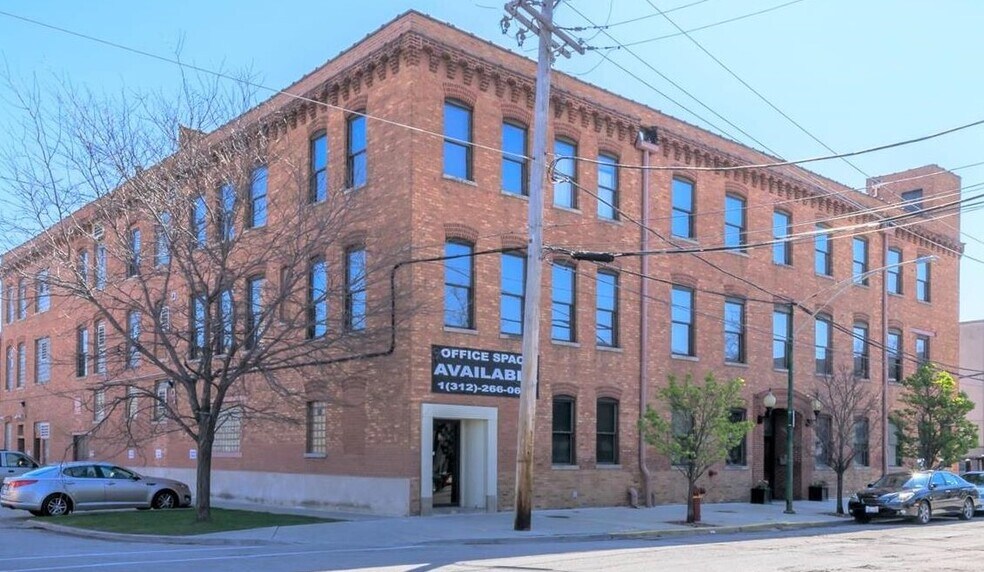 More Photos Of 1229 N North Branch St, Chicago Light Manufacturing For Lease