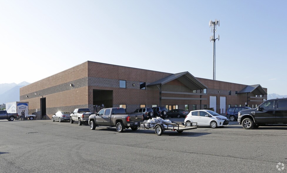 More Photos Of 1053-1087 S 1675 W, Orem Warehouse For Lease