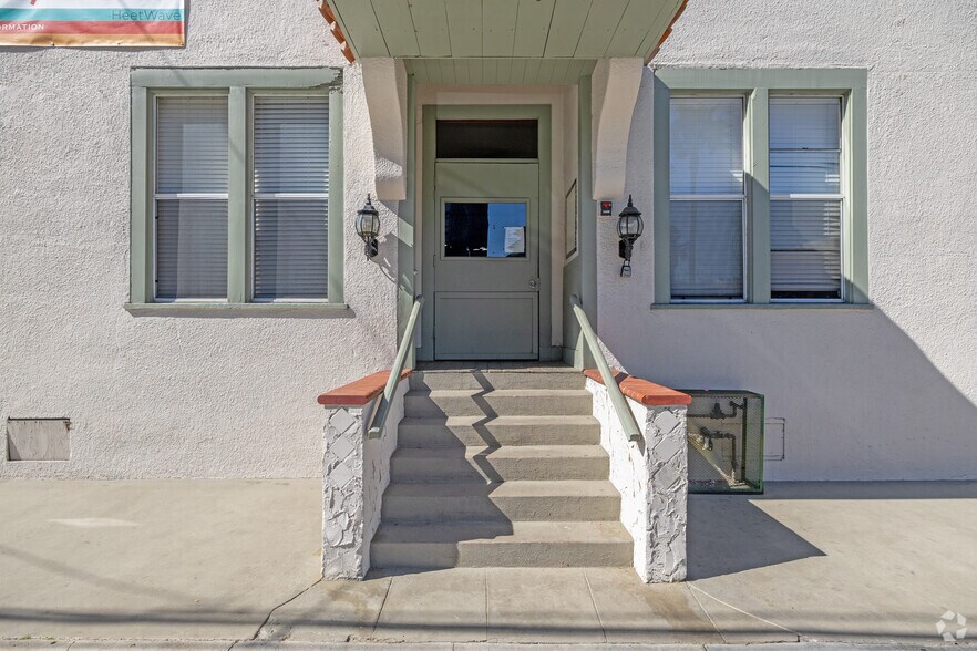 More Photos Of 3942 8th Ave, San Diego Apartments For Sale
