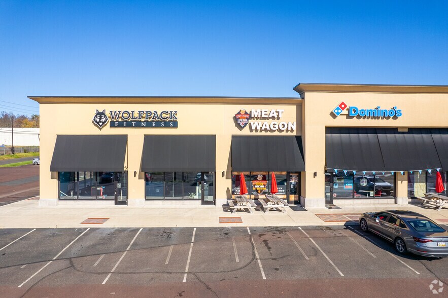 More Photos Of 1691-1699 N Bethlehem Pike, Hatfield General Retail For Lease