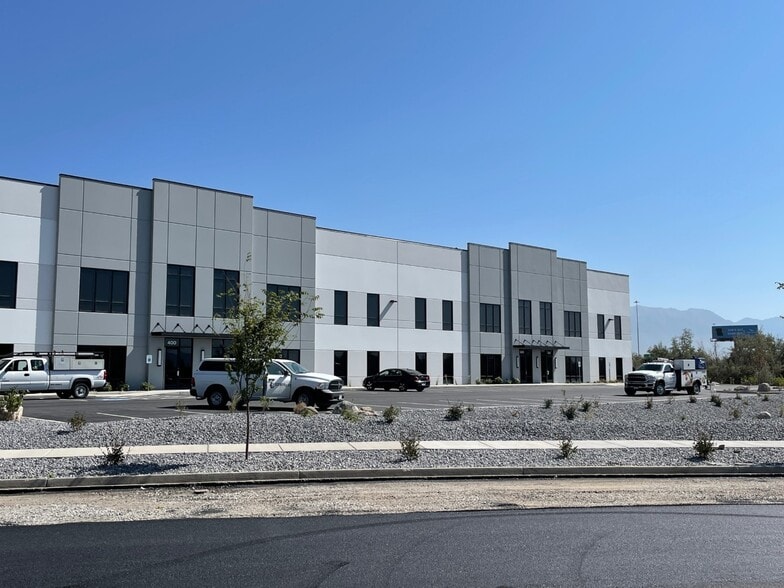 More Photos Of 333 S Mill Pond Dr, Lehi Warehouse For Lease