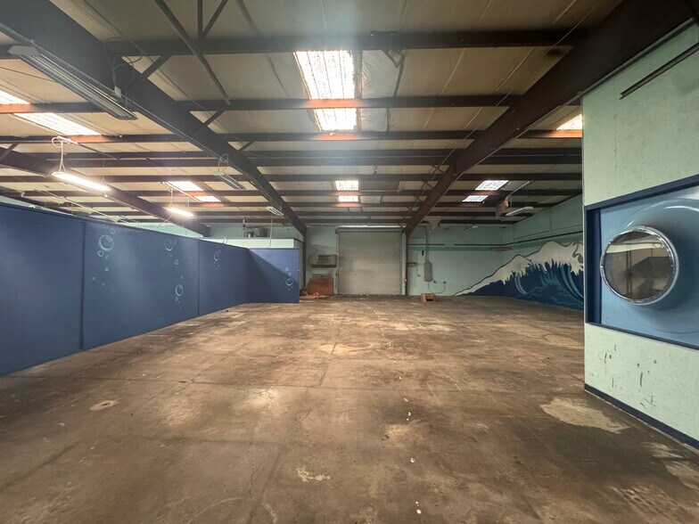 More Photos Of 2385 Corbett St, Jacksonville Warehouse For Lease
