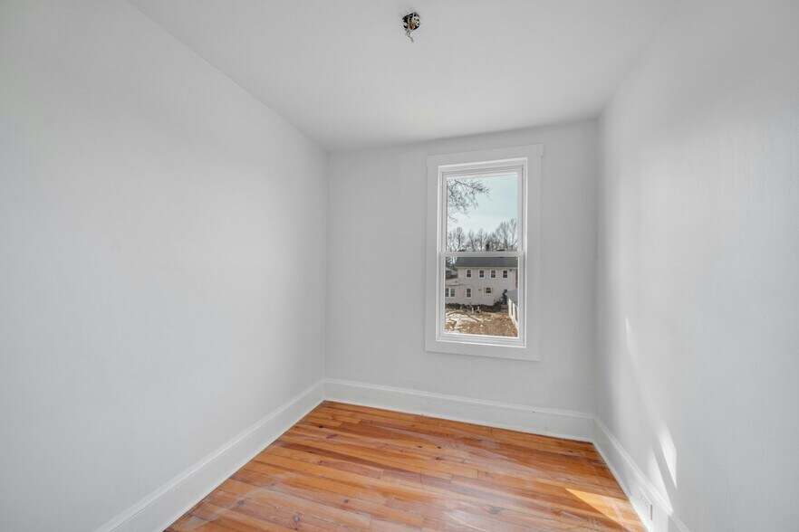 More Photos Of 10 Us Highway 46, Hackettstown Freestanding For Sale