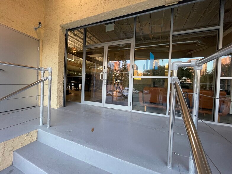 More Photos Of 120 NE 27th St, Miami Office For Lease