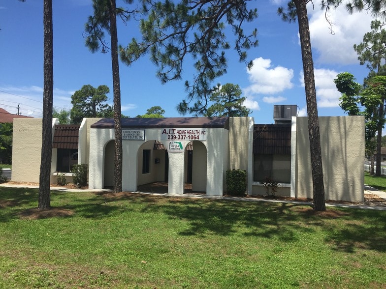 More Photos Of 6238 Presidential Ct, Fort Myers Medical For Sale