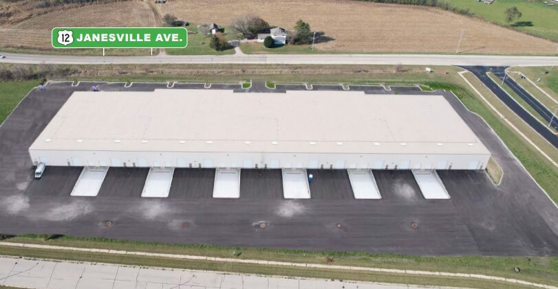 More Photos Of Commerce Pky, Fort Atkinson Warehouse For Lease