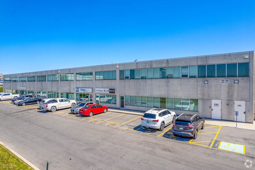 More Photos Of 365 Healey Rd, Caledon Warehouse For Lease