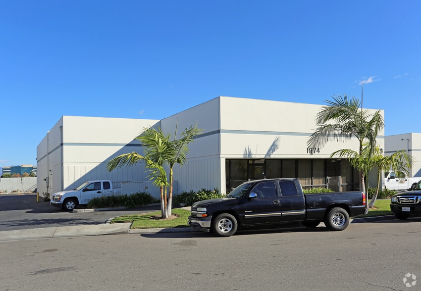 Primary Photo Of 1874-1878 S Santa Cruz St, Anaheim Manufacturing For Lease