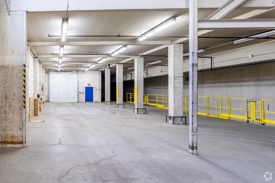 More Photos Of 31 N 4th Ave, Yakima Unknown For Sale