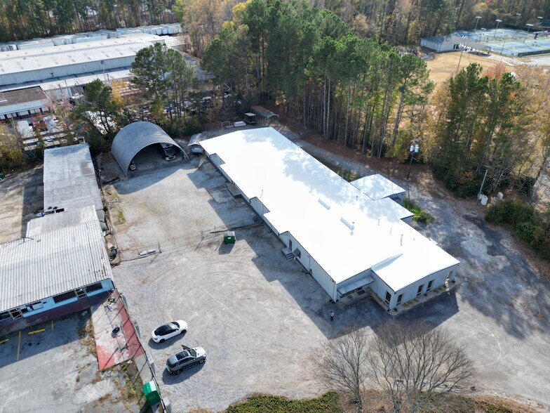 More Photos Of 2437 Clay Rd, Austell Light Manufacturing For Lease