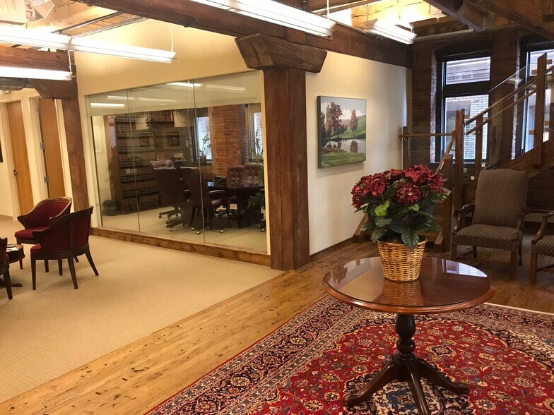 More Photos Of 428 Boulevard of the Allies, Pittsburgh Office For Lease