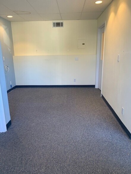 More Photos Of 2030 Viborg Rd, Solvang Medical For Lease