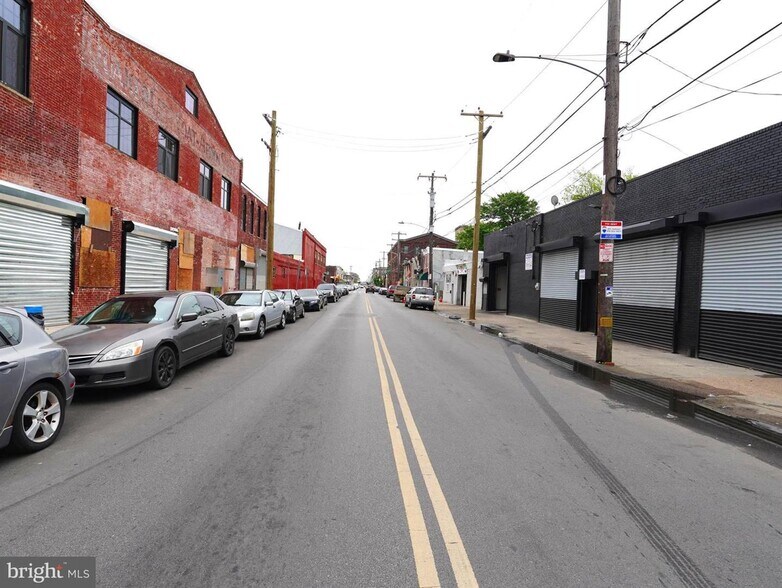 More Photos Of 1914 E Westmoreland St, Philadelphia Warehouse For Lease