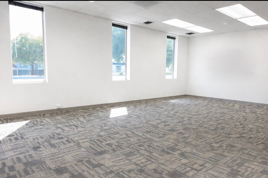 More Photos Of 795 San Antonio Rd, Palo Alto Office For Lease