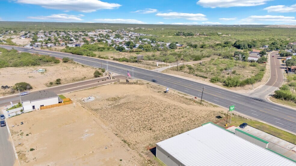 More Photos Of 5920 US Highway 59, Laredo Land For Sale