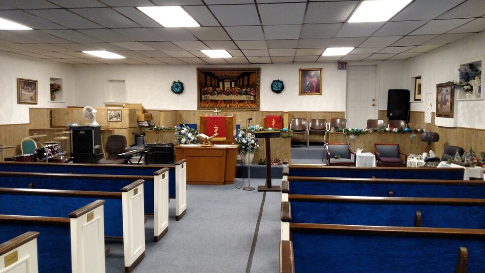 More Photos Of 4452 Manchester Ave, Saint Louis Restaurant For Sale