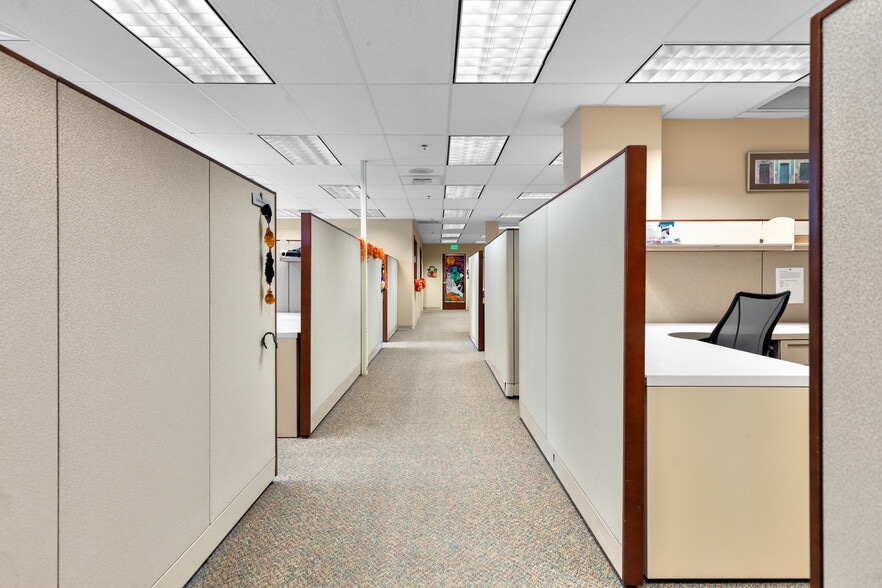 More Photos Of 555 Corporate Dr, Kalispell Medical For Lease