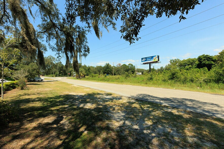 More Photos Of 18888 Ackson Rd, Spring Hill Land For Sale