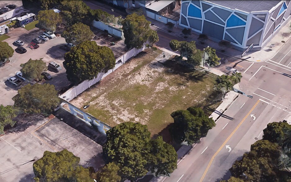 More Photos Of 201 SW 2nd Ave, Miami Land For Lease
