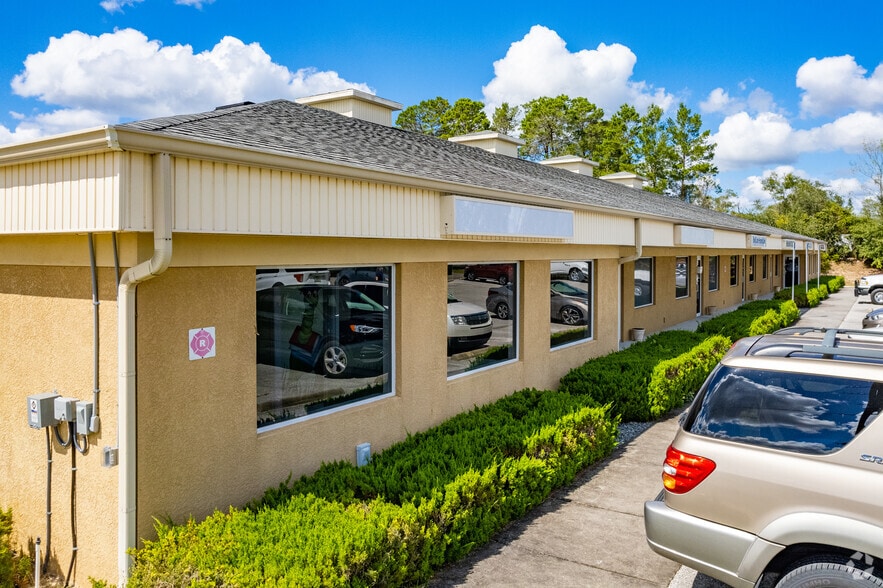 More Photos Of 6475 Oregon Jay, Spring Hill Medical For Lease