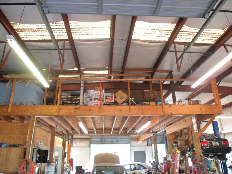 More Photos Of 940 Whitman St, Orangeburg General Retail For Sale