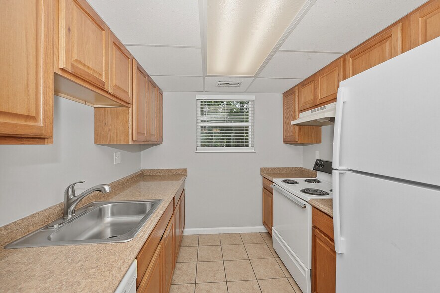More Photos Of 3935-3939 Wilma Ct, Cincinnati Apartments For Sale