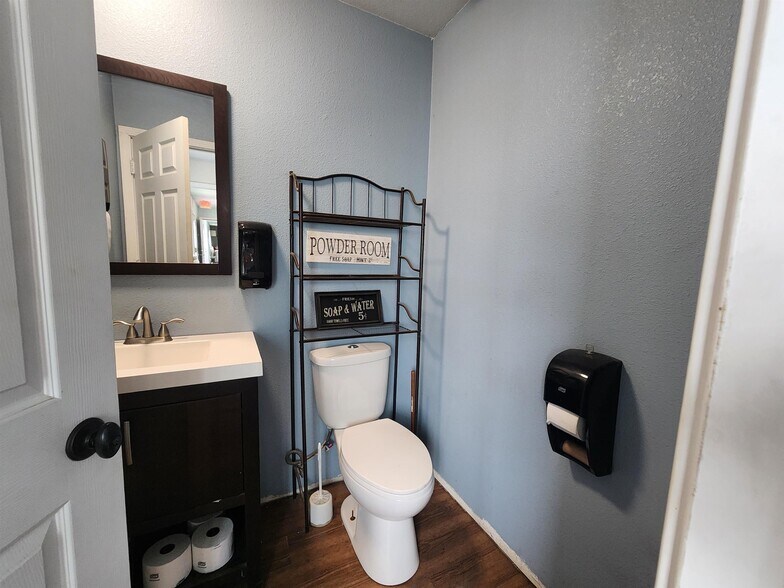 More Photos Of 6619 62 1/2 Ave NW, Blaisdell Distribution For Sale