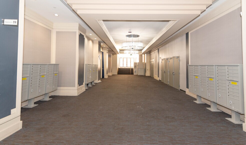 More Photos Of 101 W Fayette St, Baltimore Apartments For Sale