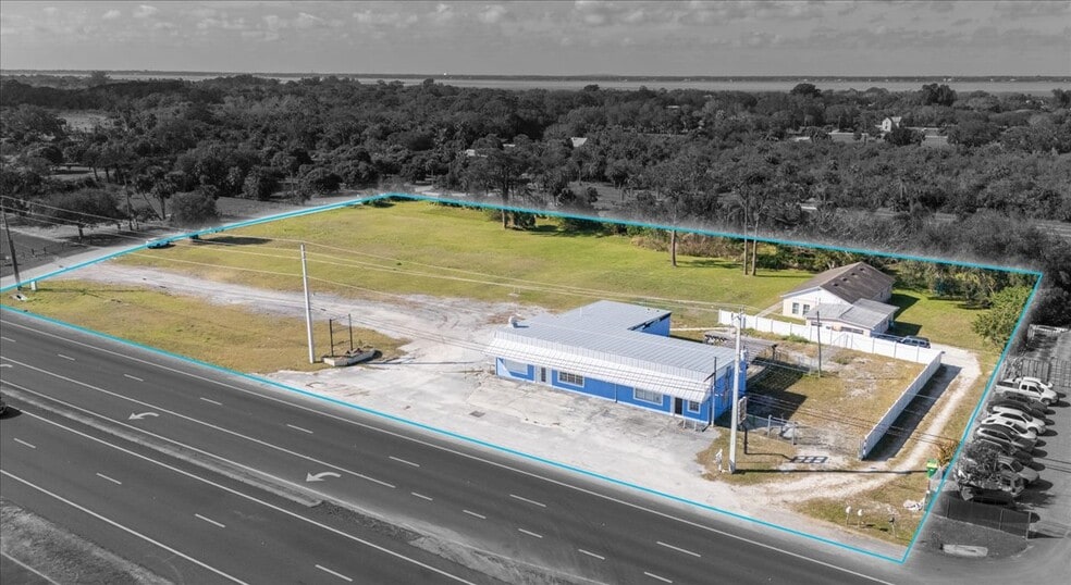 More Photos Of 5995 N Courtenay Pky, Merritt Island Light Manufacturing For Sale