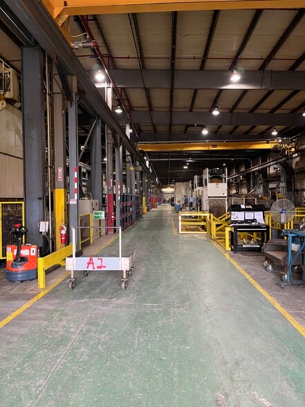 More Photos Of 116 Enterprise Dr, Hebron Warehouse For Sale