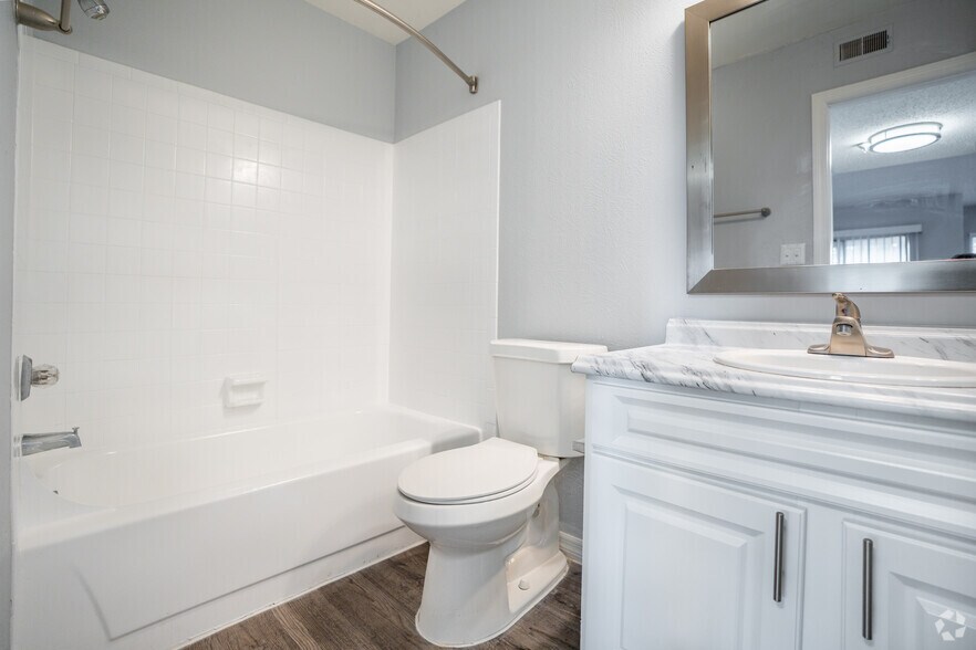 More Photos Of 4610 N Armenia Ave, Tampa Apartments For Sale