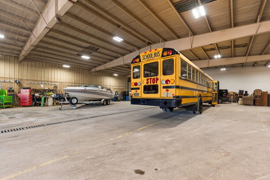 More Photos Of 675 W Plane St, Bethel Freestanding For Sale
