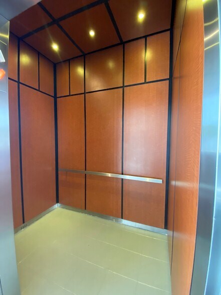 More Photos Of 2350 Coral Way, Coral Gables Medical For Sale