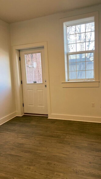 Primary Photo Of 10 S Main St, Payson Storefront For Sale