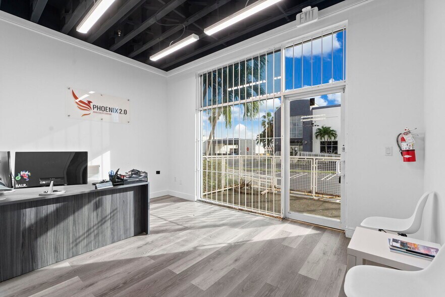 More Photos Of 7620 NW 25th St, Miami Distribution For Lease