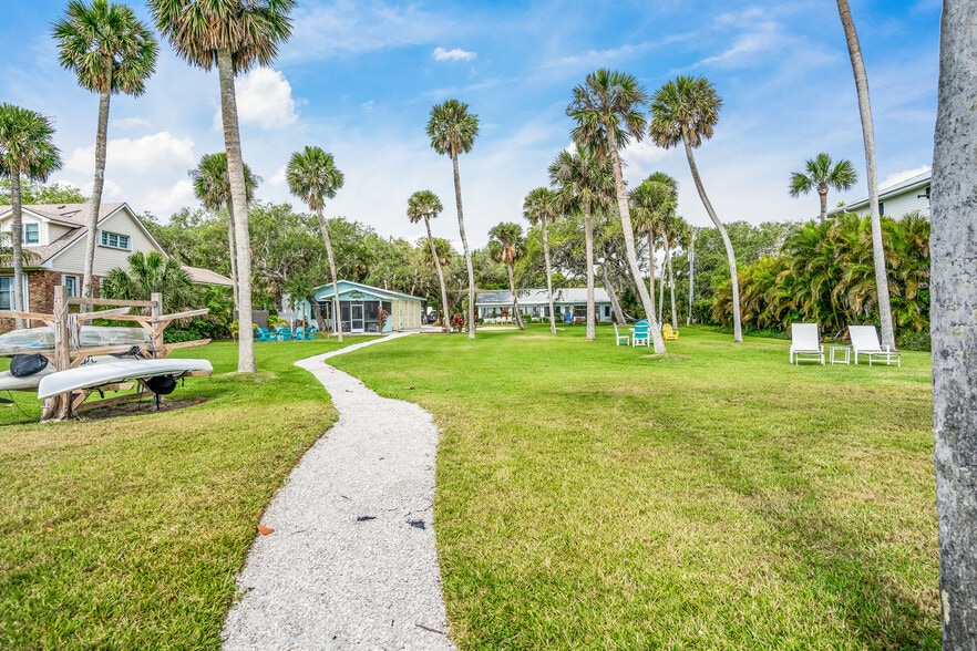 More Photos Of 11450 S Indian River Dr, Sebastian Hotel For Sale