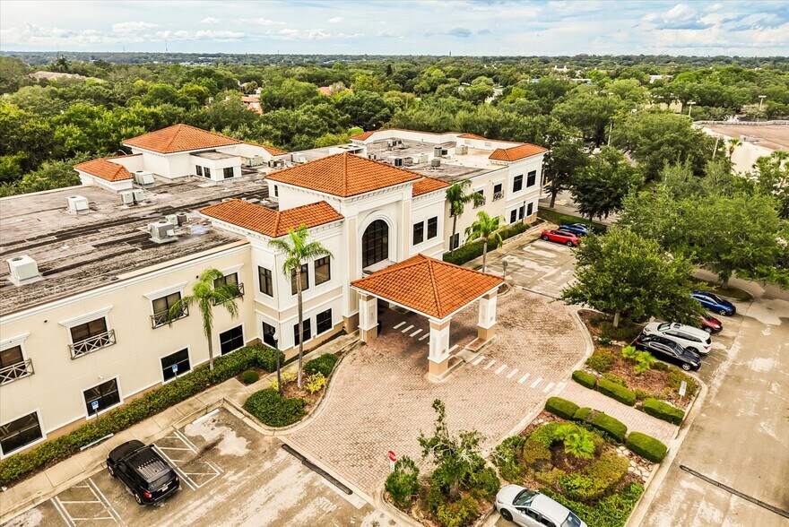 More Photos Of 1507 S Hiawassee Rd, Orlando Medical For Sale