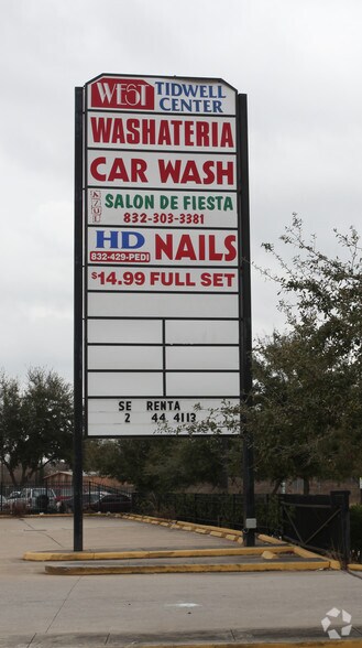 More Photos Of 239 W Tidwell Rd, Houston Unknown For Lease