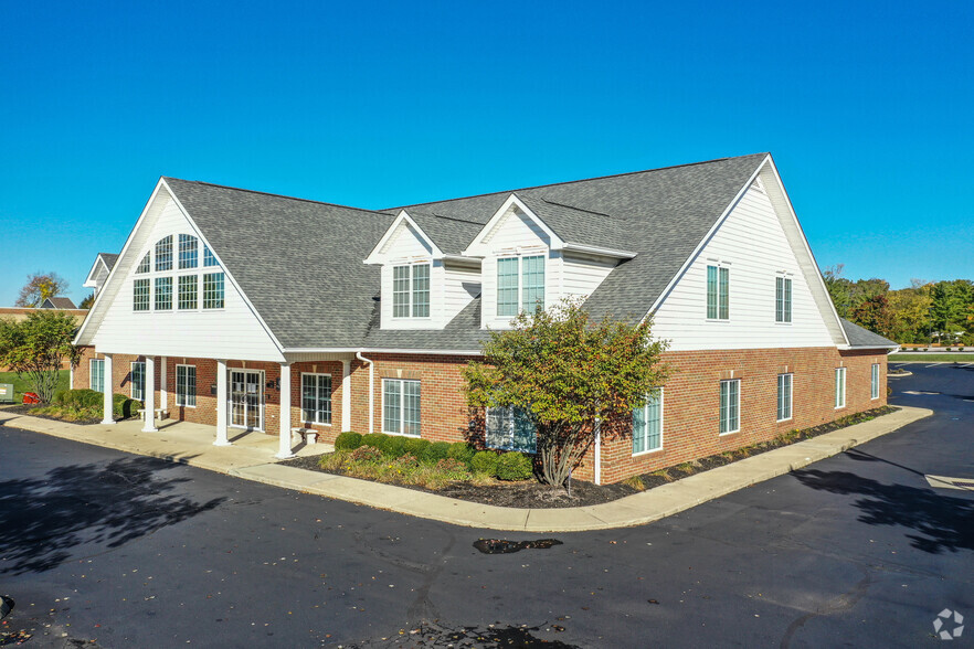 Primary Photo Of 10400 Blacklick Eastern Rd, Pickerington Medical For Sale