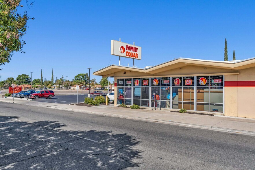 More Photos Of 2318 S Airport Way, Stockton Supermarket For Sale