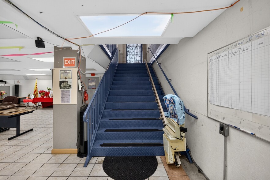 More Photos Of 2307 International Blvd, Oakland Storefront Retail Office For Sale