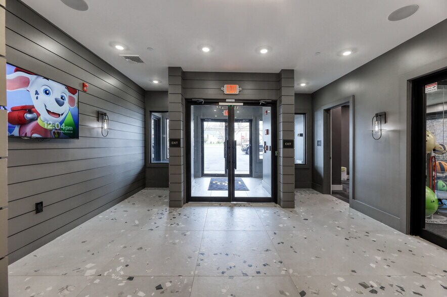 More Photos Of 192 Livingston St, Northvale Freestanding For Lease