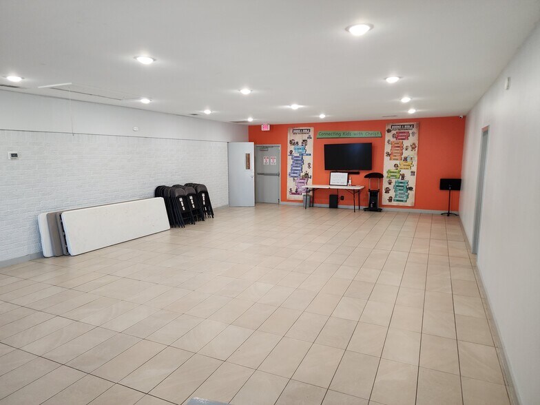 More Photos Of 1730 Gross Rd, Mesquite Religious Facility For Sale