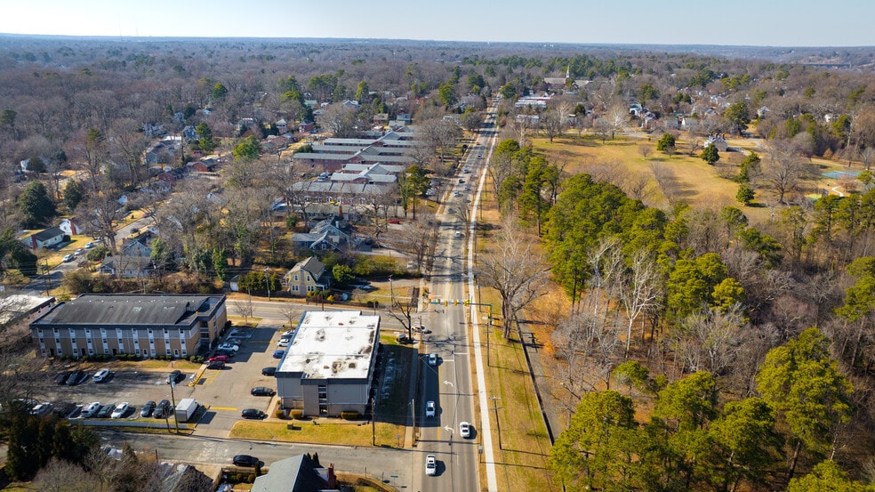 More Photos Of 3900 Forest Hill Ave, Richmond Apartments For Sale