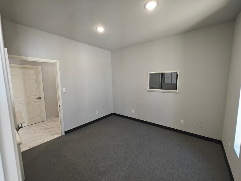 More Photos Of 704 Drexel St, McKinney Religious Facility For Sale
