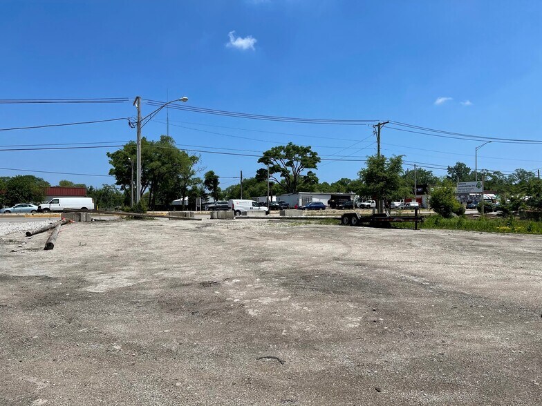 More Photos Of 20140-20152 N Rand Rd, Palatine Land For Sale