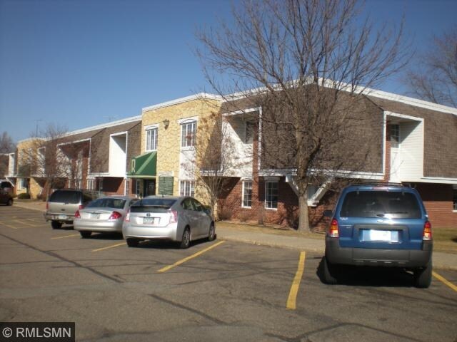 More Photos Of 606 Roosevelt Rd, Saint Cloud Office For Lease